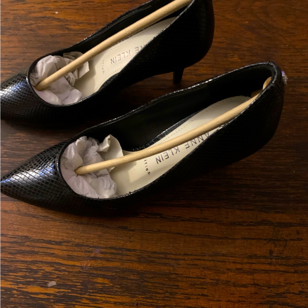 Anne Klein size 6